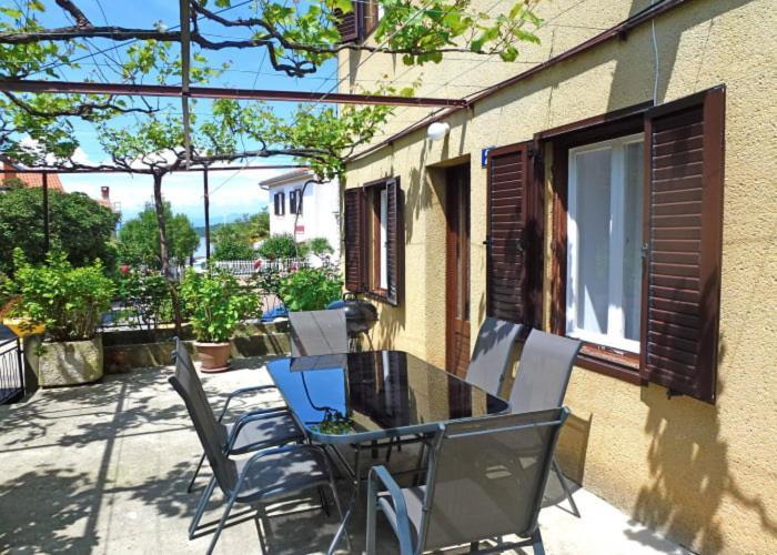 Apartment Ruza Njivice Exterior foto